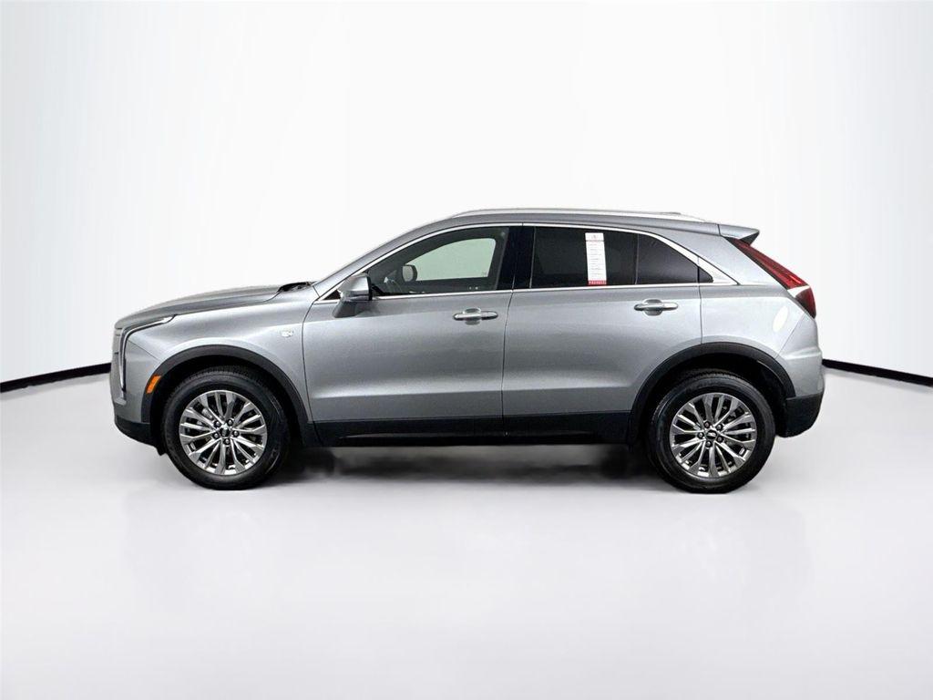 used 2024 Cadillac XT4 car, priced at $38,000