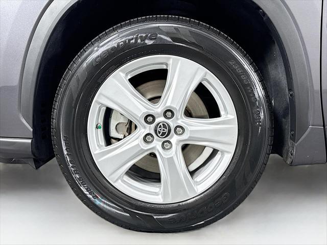 used 2022 Toyota Highlander car, priced at $35,000