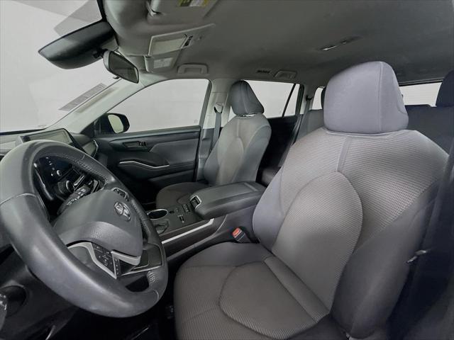 used 2022 Toyota Highlander car, priced at $35,000