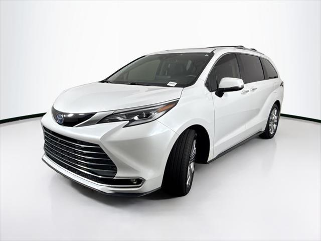 used 2023 Toyota Sienna car, priced at $53,000