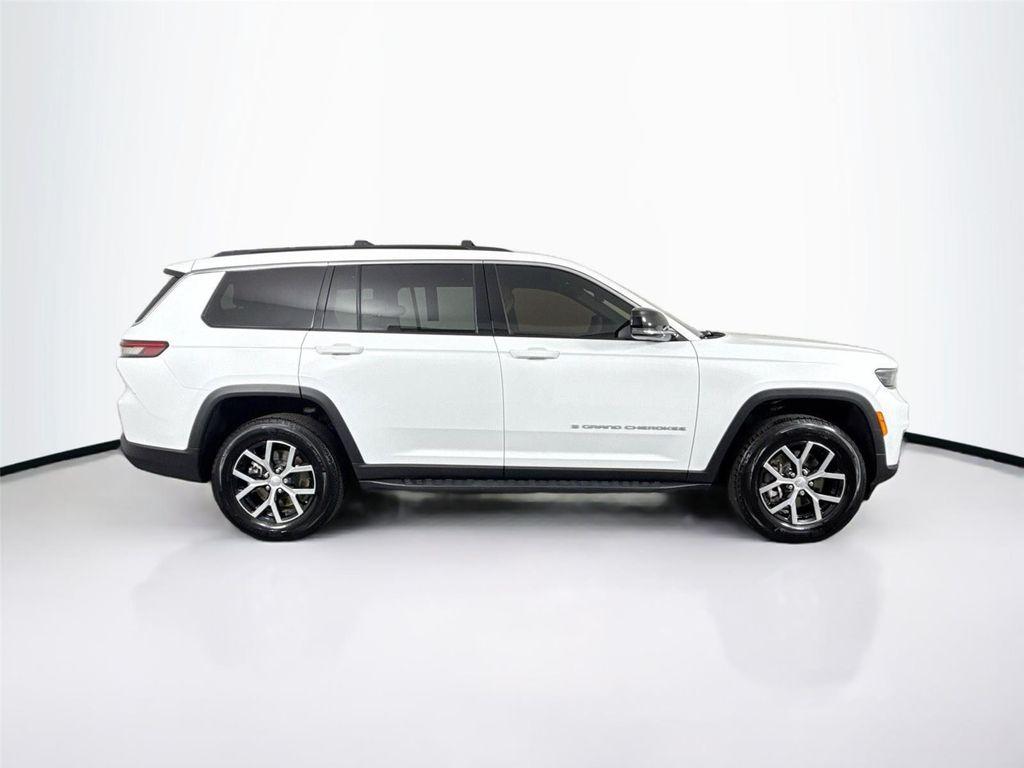 used 2024 Jeep Grand Cherokee L car, priced at $39,700
