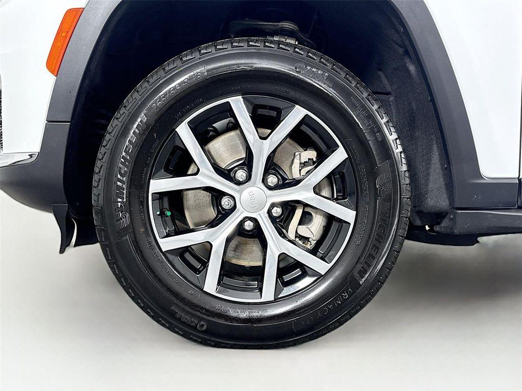 used 2024 Jeep Grand Cherokee L car, priced at $39,700