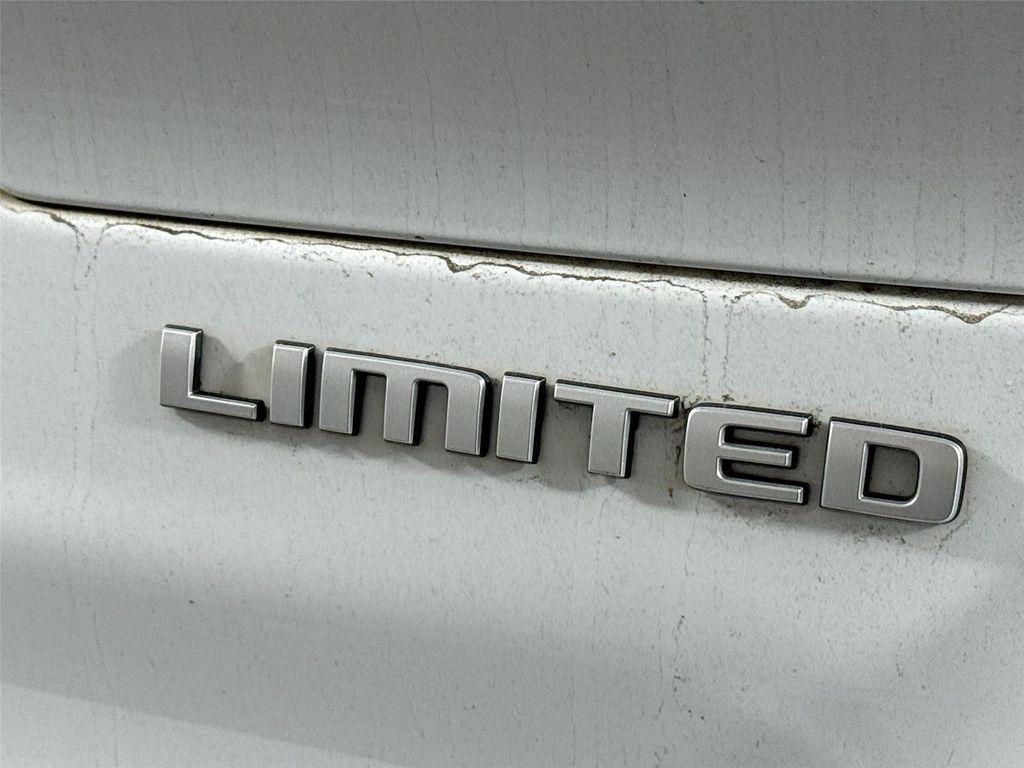 used 2024 Jeep Grand Cherokee L car, priced at $40,000