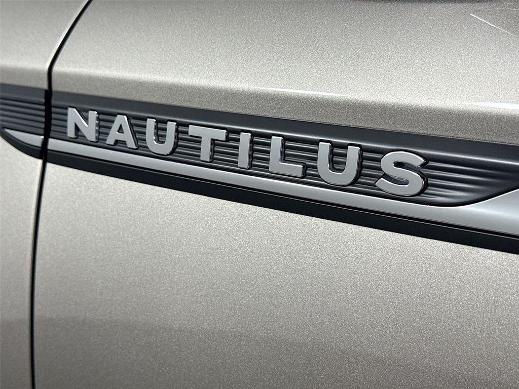 used 2021 Lincoln Nautilus car, priced at $32,500