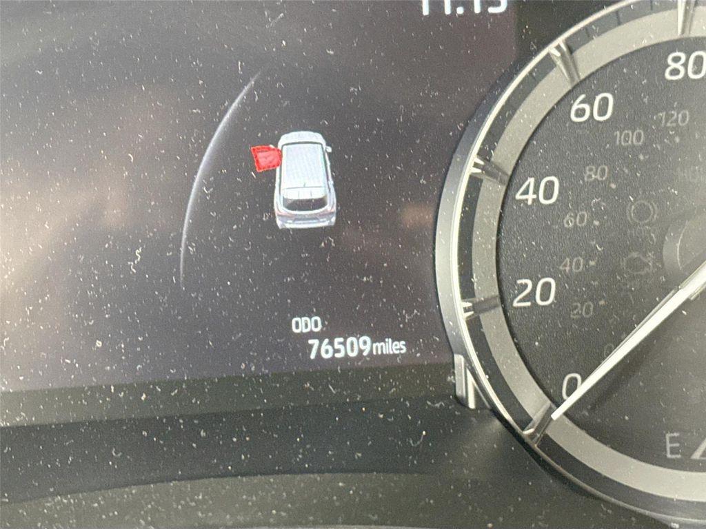 used 2021 Toyota Highlander car, priced at $34,000