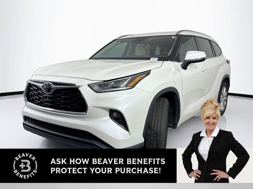 used 2021 Toyota Highlander car, priced at $34,000