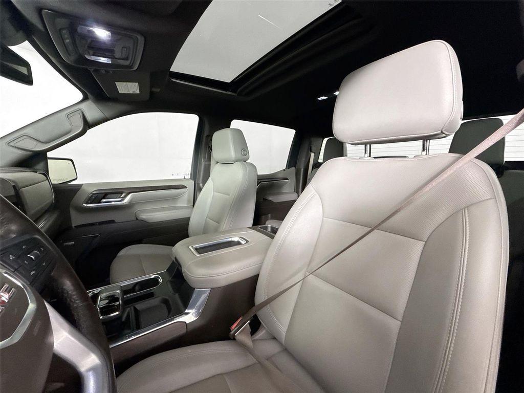 used 2022 GMC Sierra 1500 car, priced at $44,000