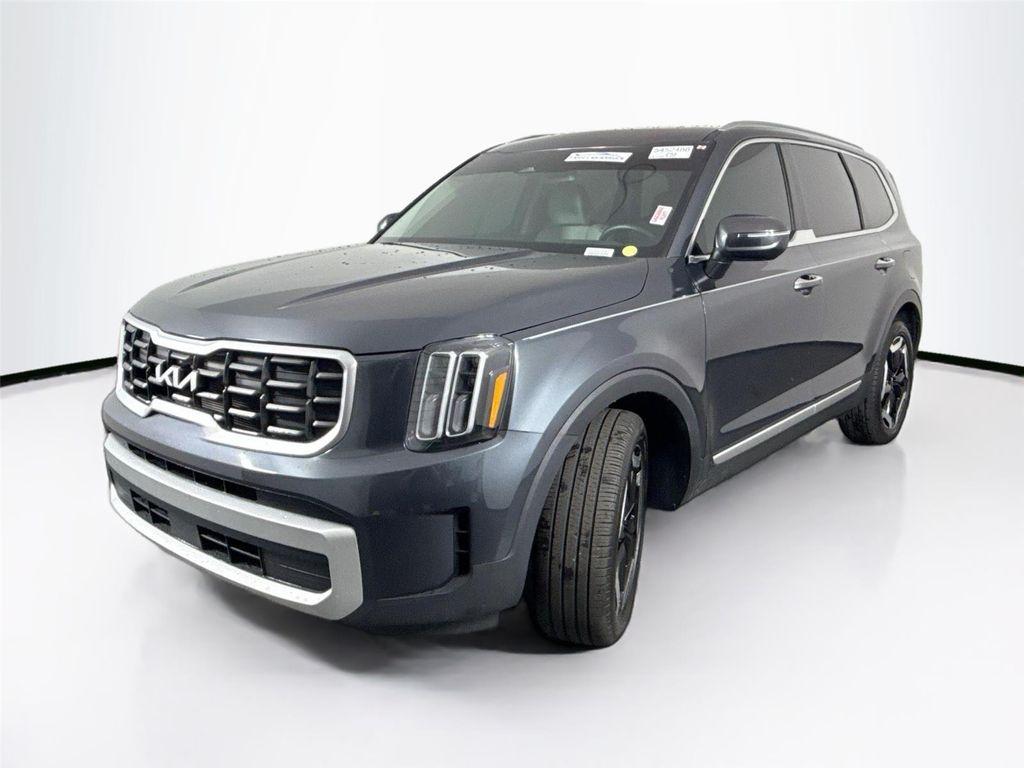 used 2024 Kia Telluride car, priced at $40,000