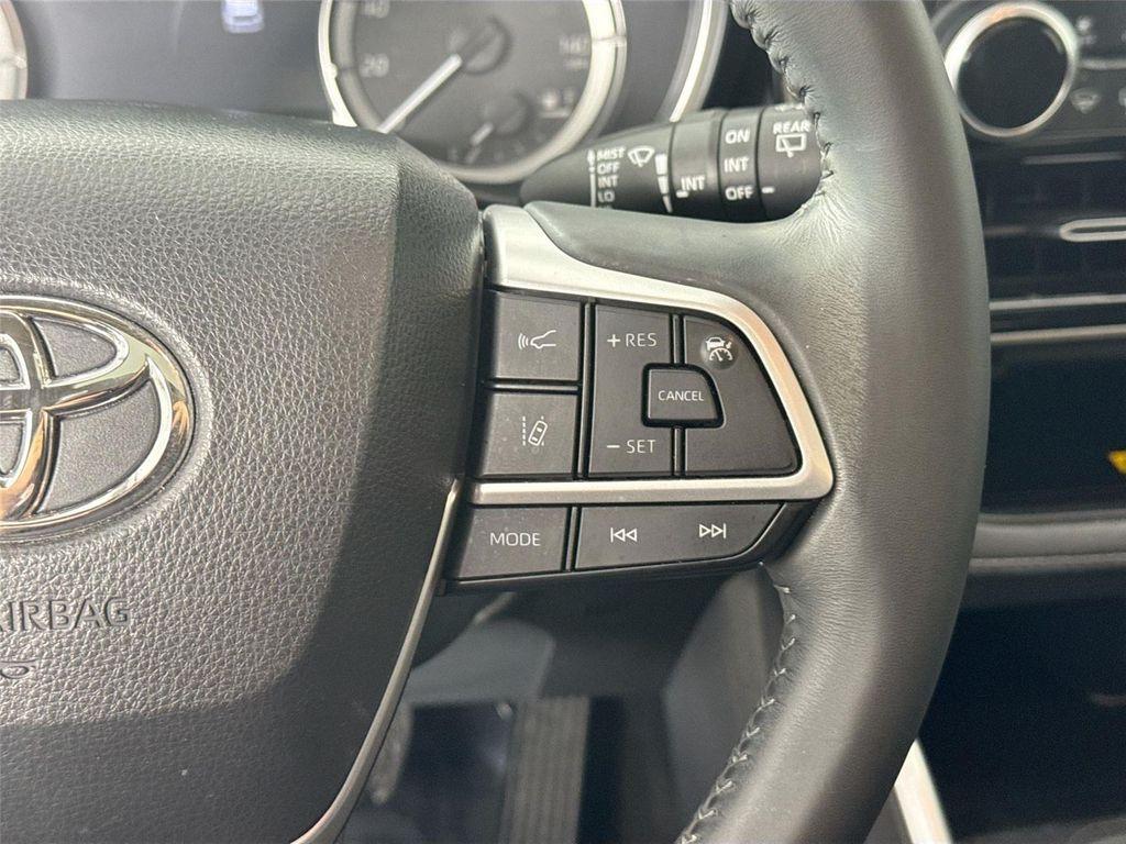 used 2023 Toyota Highlander car, priced at $42,500