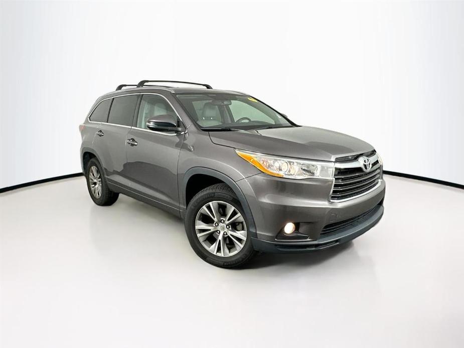 used 2014 Toyota Highlander car, priced at $19,000