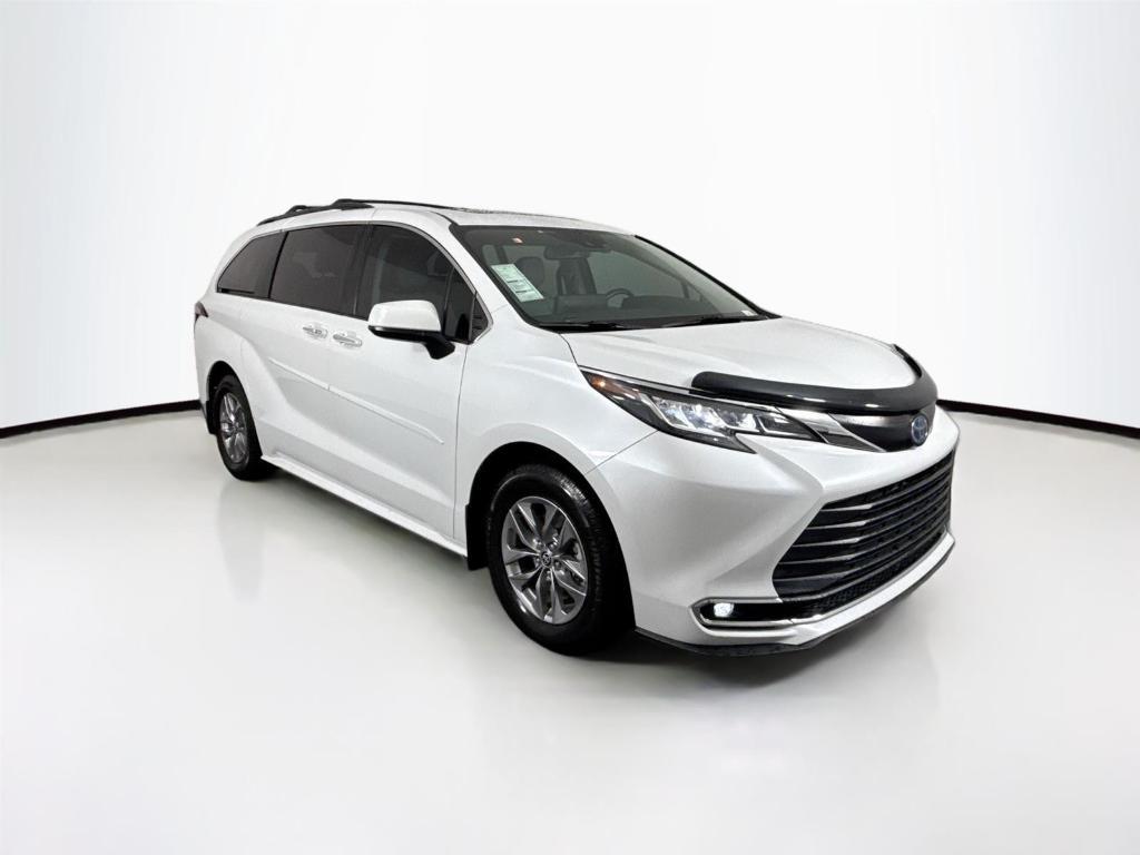 used 2022 Toyota Sienna car, priced at $44,000