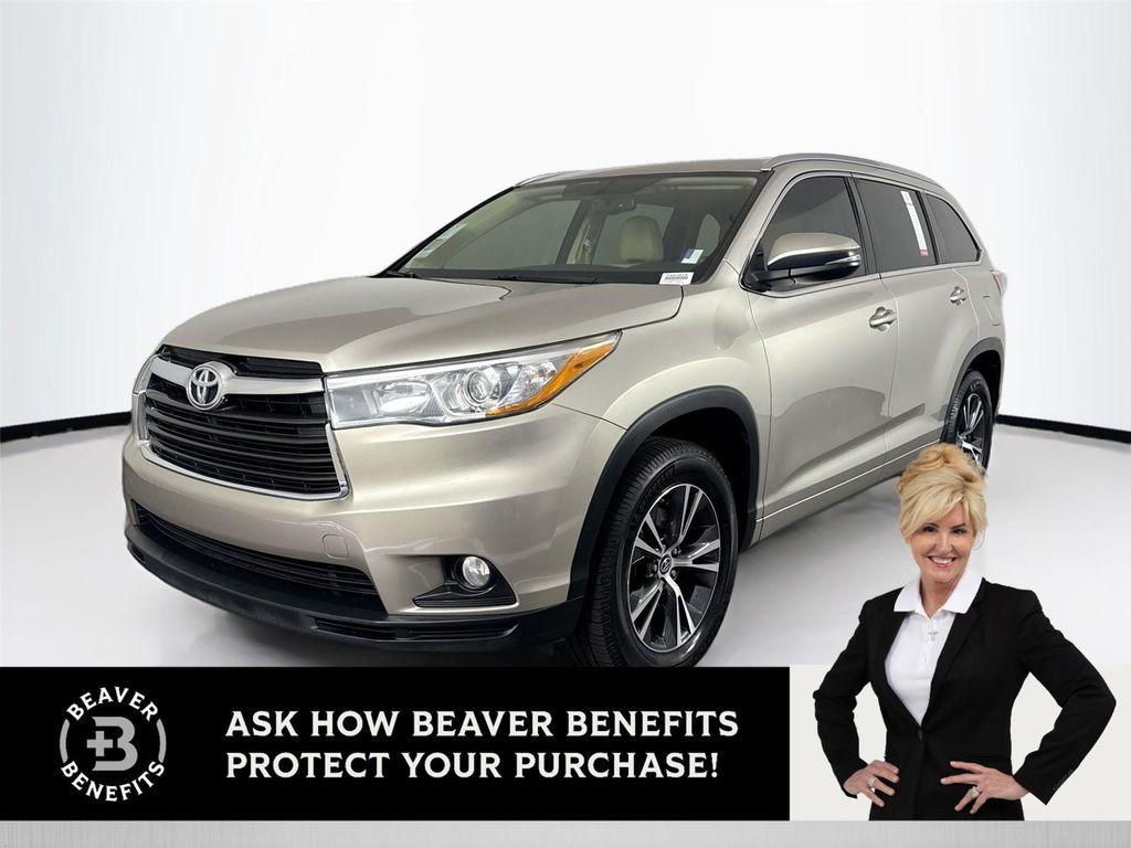 used 2016 Toyota Highlander car, priced at $22,500