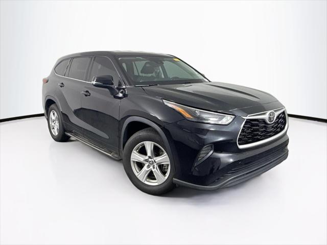 used 2022 Toyota Highlander car, priced at $35,000
