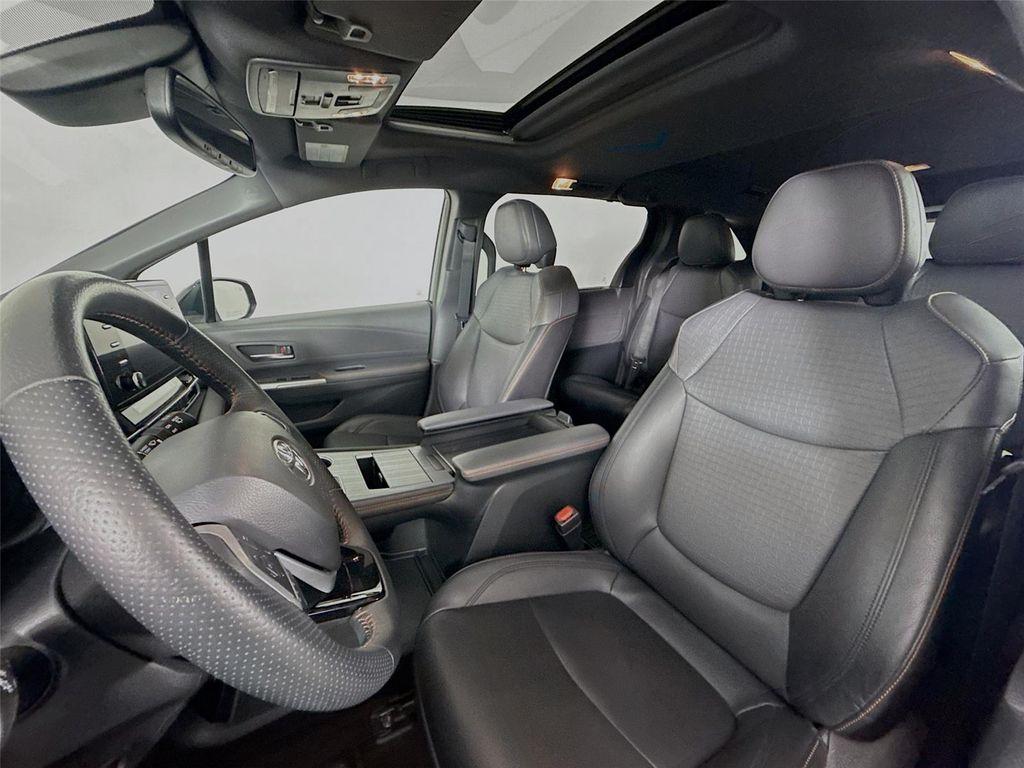 used 2022 Toyota Sienna car, priced at $43,500
