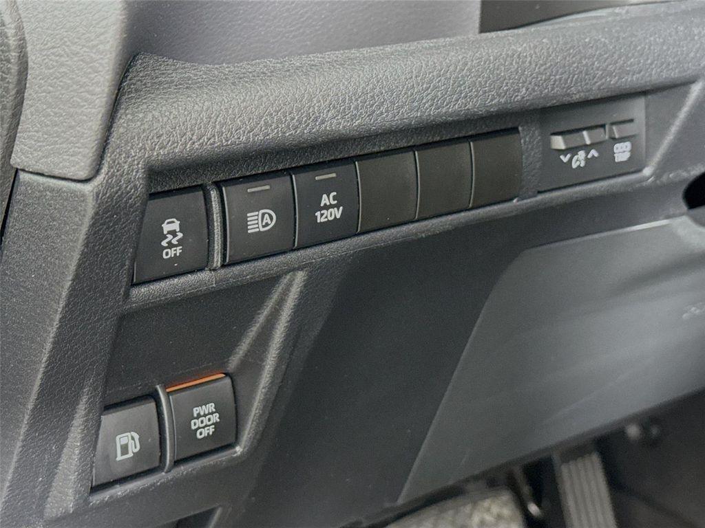 used 2022 Toyota Sienna car, priced at $43,500