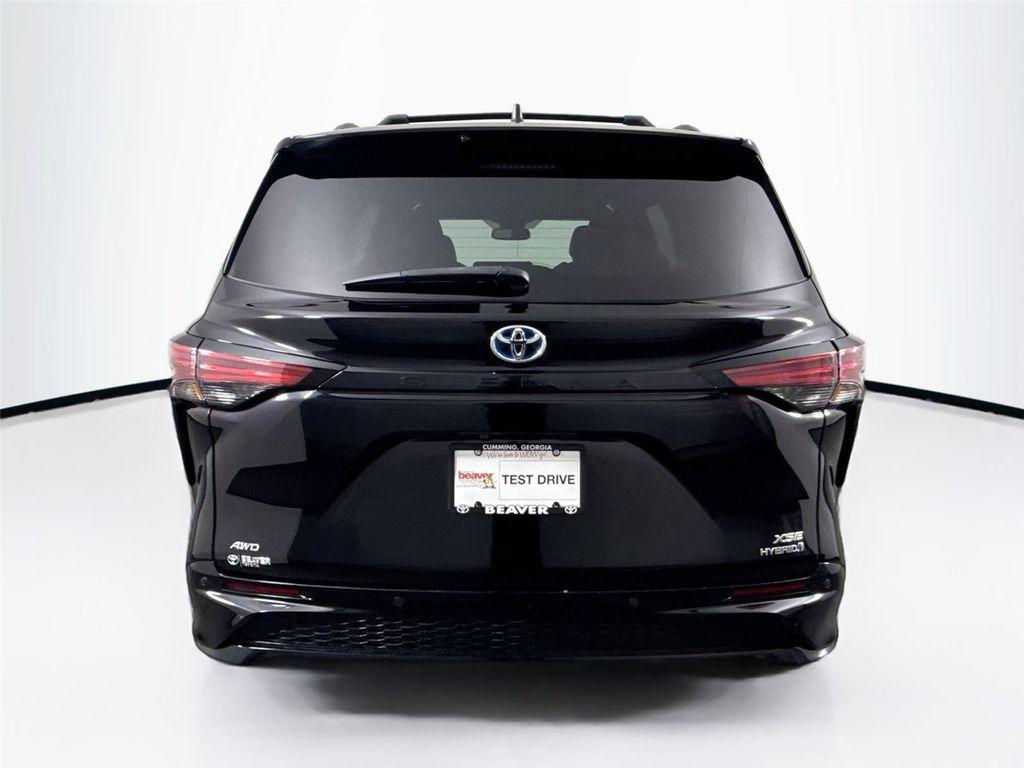 used 2022 Toyota Sienna car, priced at $43,500