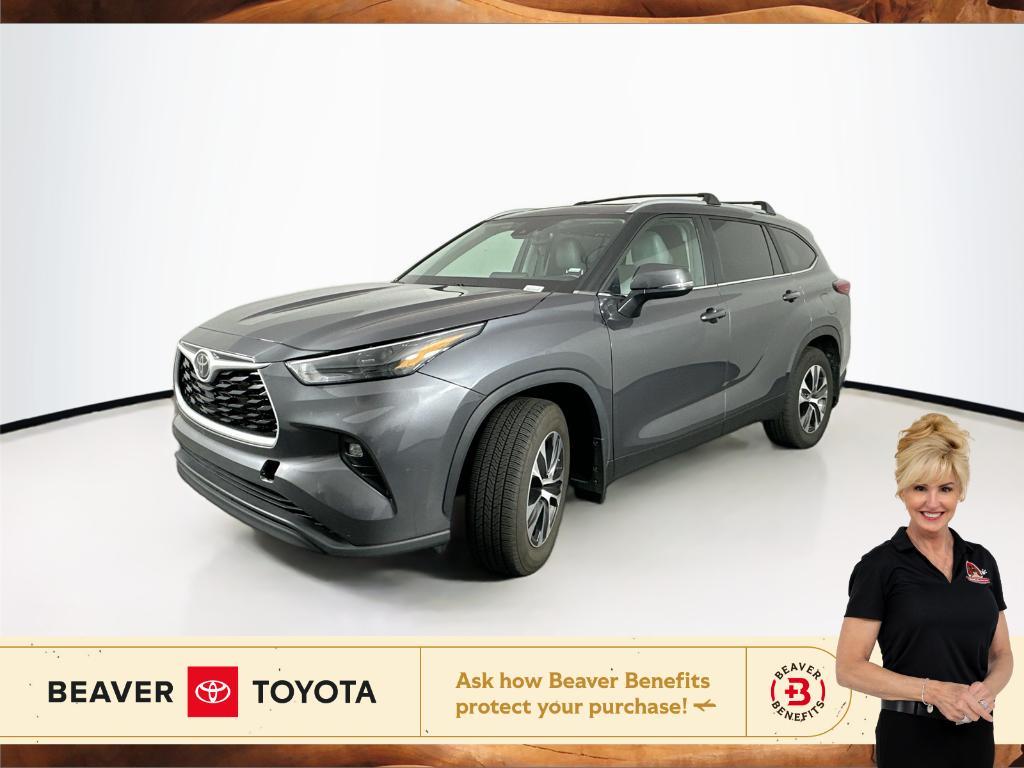 used 2023 Toyota Highlander car, priced at $42,000