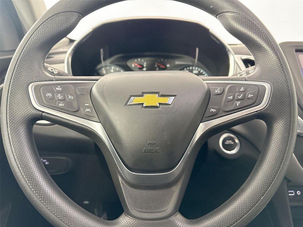 used 2023 Chevrolet Equinox car, priced at $24,000
