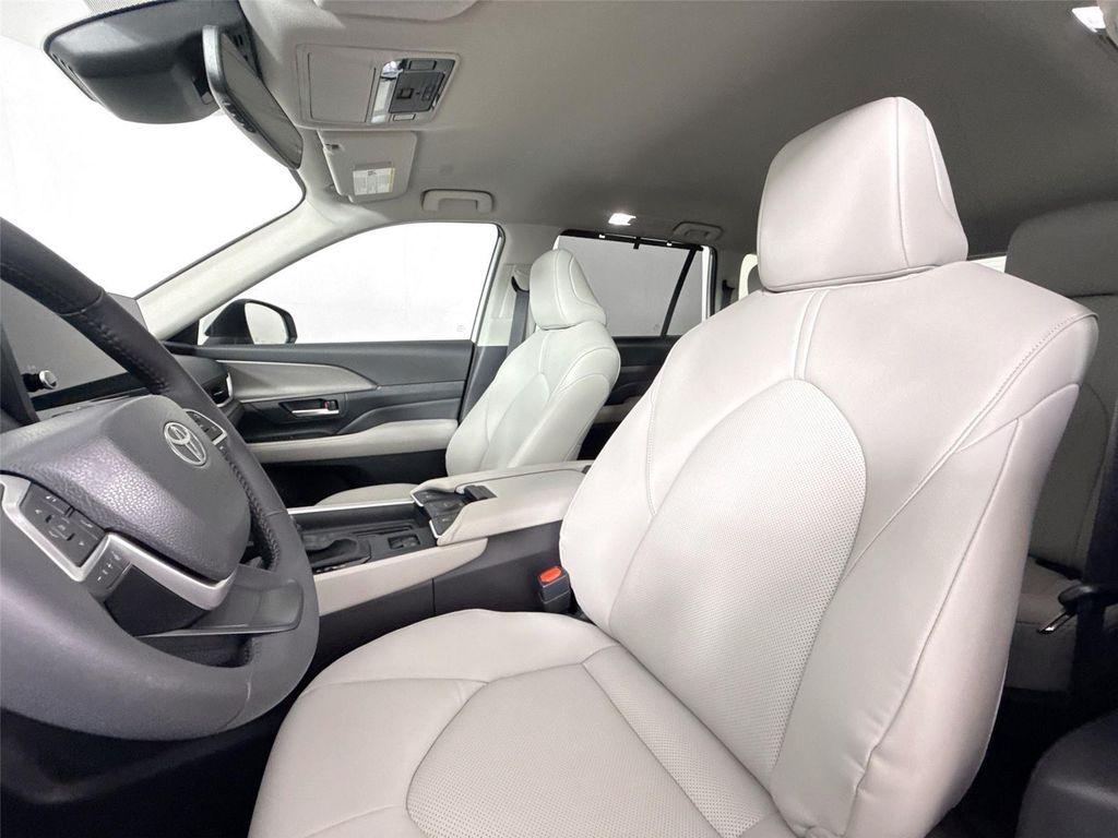 used 2025 Toyota Grand Highlander Hybrid car, priced at $57,500