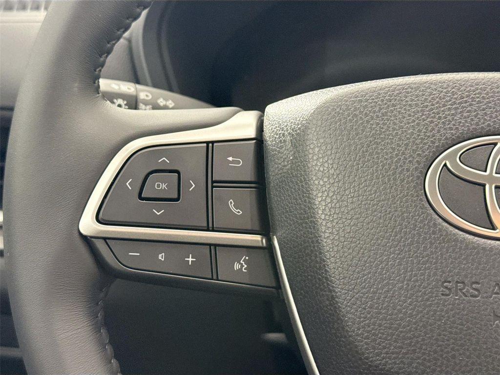 used 2025 Toyota Grand Highlander Hybrid car, priced at $57,500
