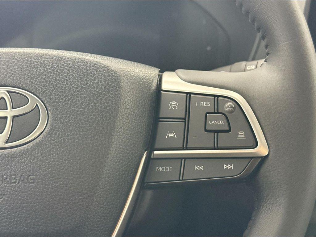 used 2025 Toyota Grand Highlander Hybrid car, priced at $57,500