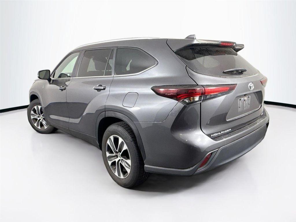 used 2024 Toyota Highlander car, priced at $42,500