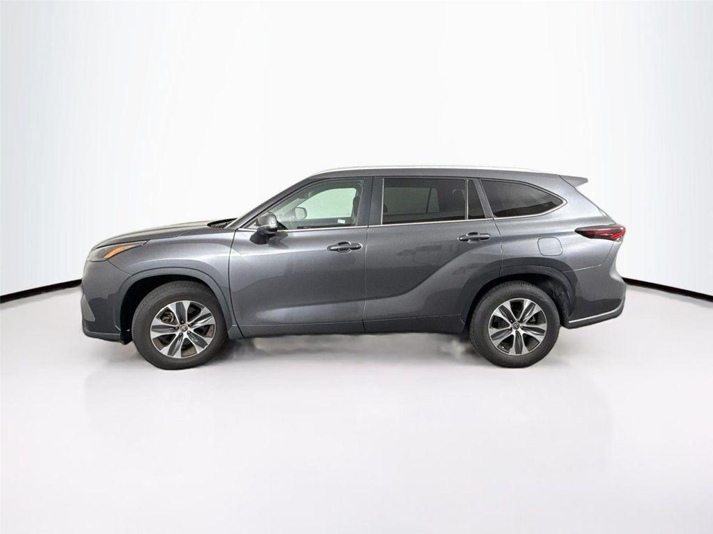 used 2024 Toyota Highlander car, priced at $42,500