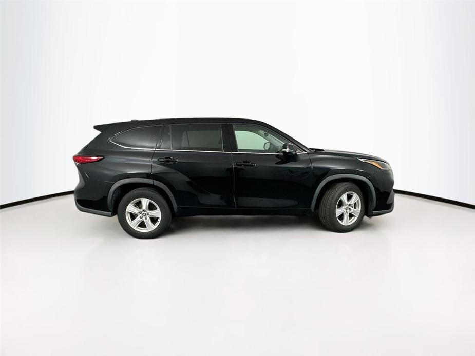 used 2021 Toyota Highlander car, priced at $33,000