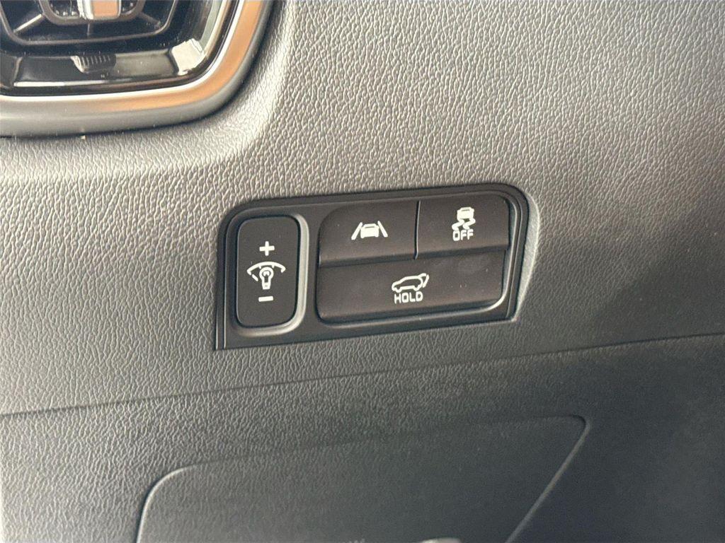 used 2021 Kia Sorento car, priced at $31,500