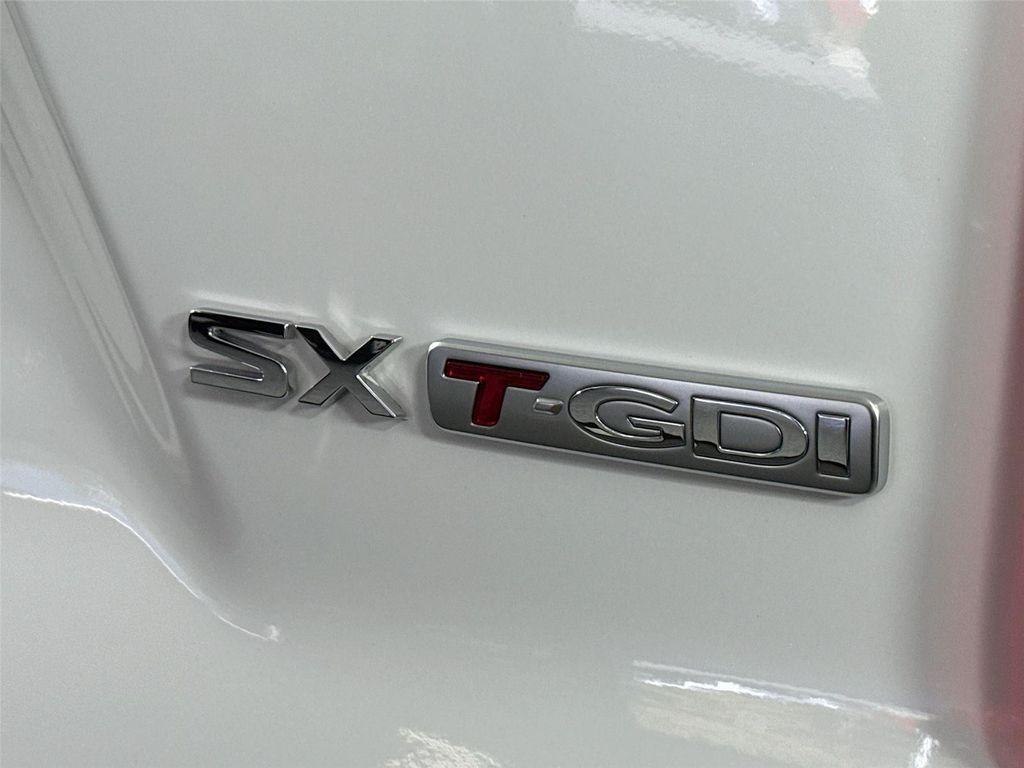 used 2021 Kia Sorento car, priced at $31,500