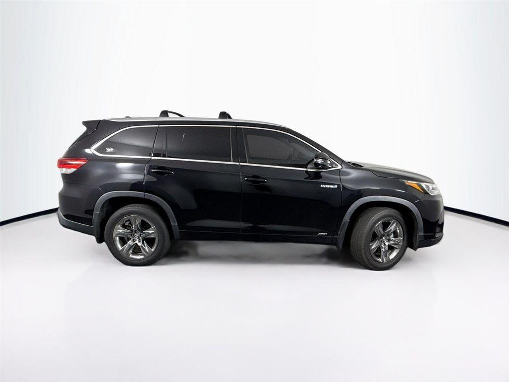 used 2019 Toyota Highlander Hybrid car, priced at $34,700