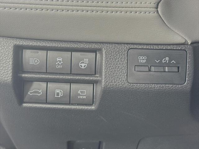 used 2021 Toyota Avalon Hybrid car, priced at $33,000