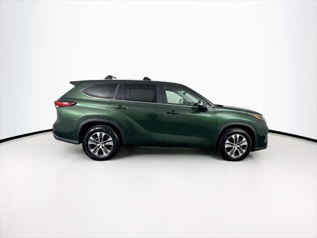 used 2023 Toyota Highlander car, priced at $38,000