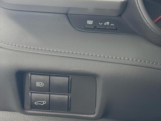 used 2022 Toyota Highlander car, priced at $34,000