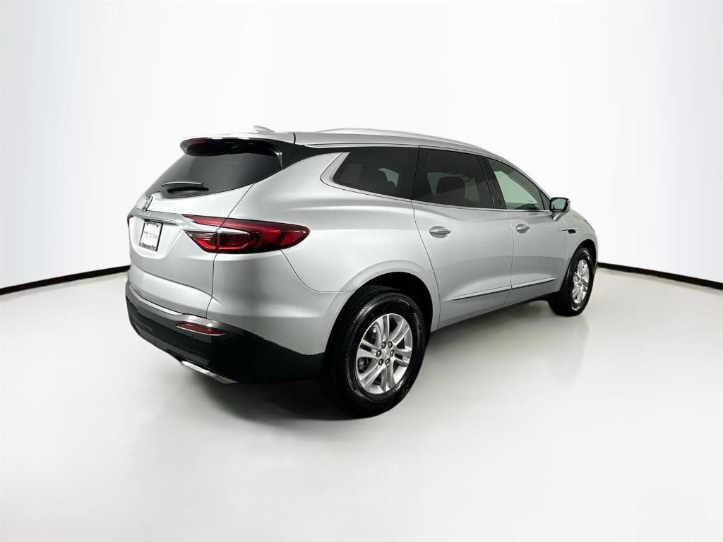 used 2021 Buick Enclave car, priced at $25,000