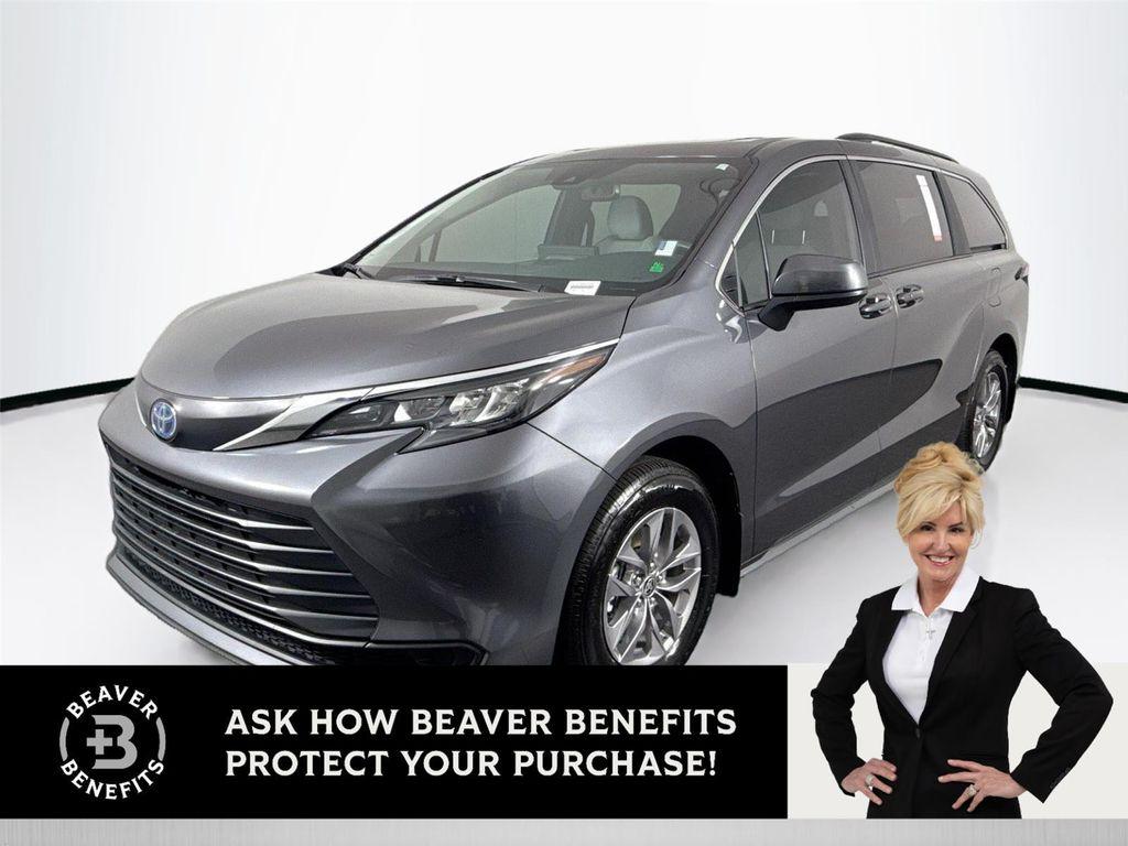 used 2025 Toyota Sienna car, priced at $46,500