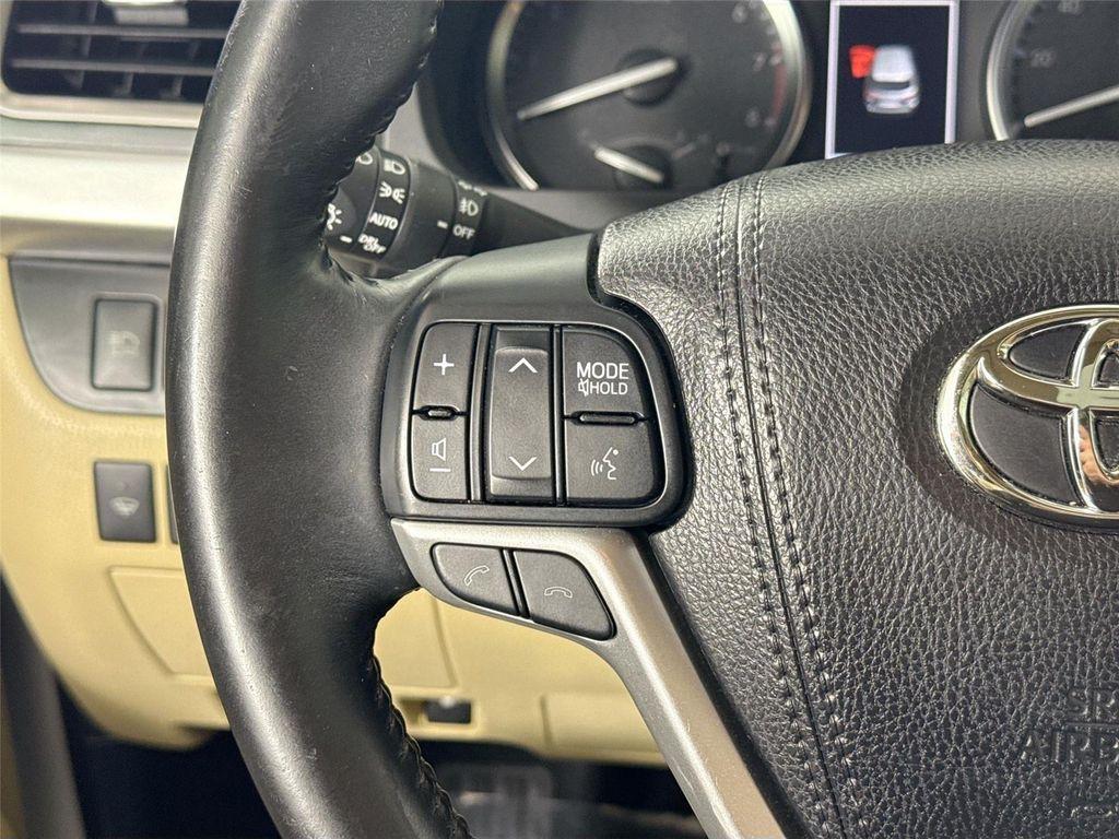 used 2018 Toyota Highlander car, priced at $28,000