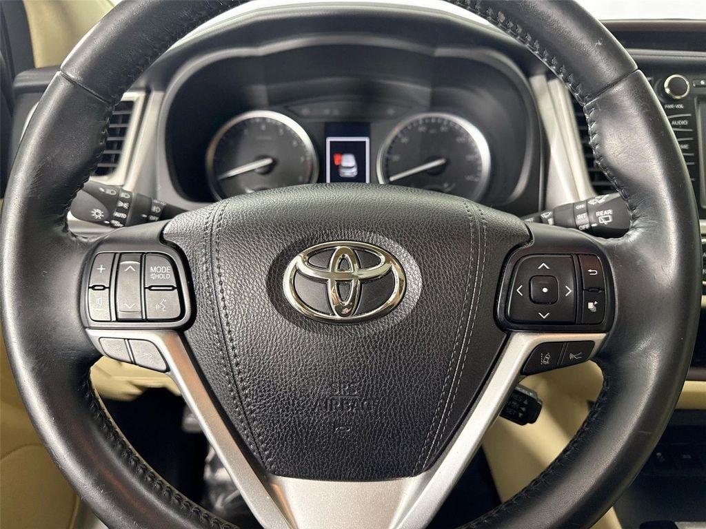 used 2018 Toyota Highlander car, priced at $28,000