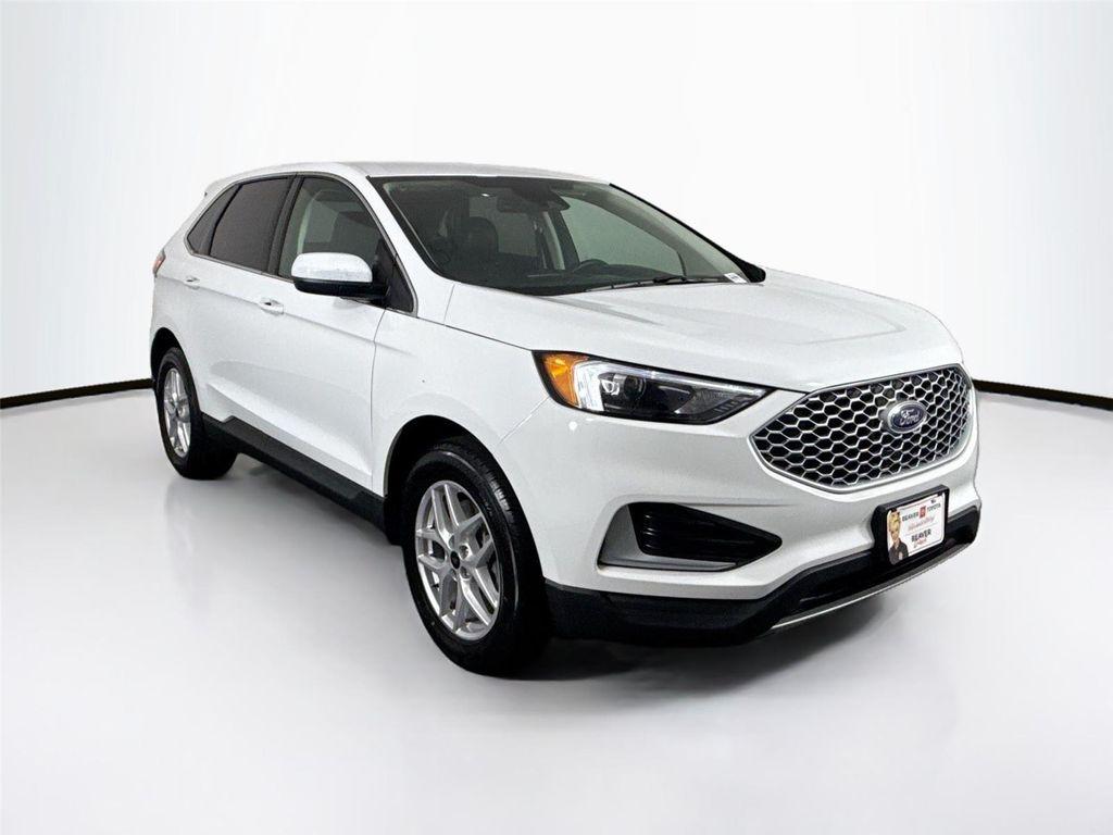 used 2024 Ford Edge car, priced at $27,500