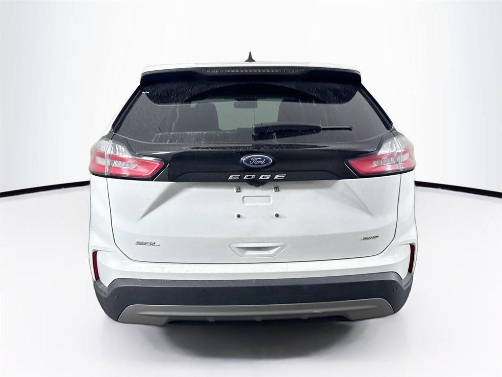 used 2024 Ford Edge car, priced at $28,500