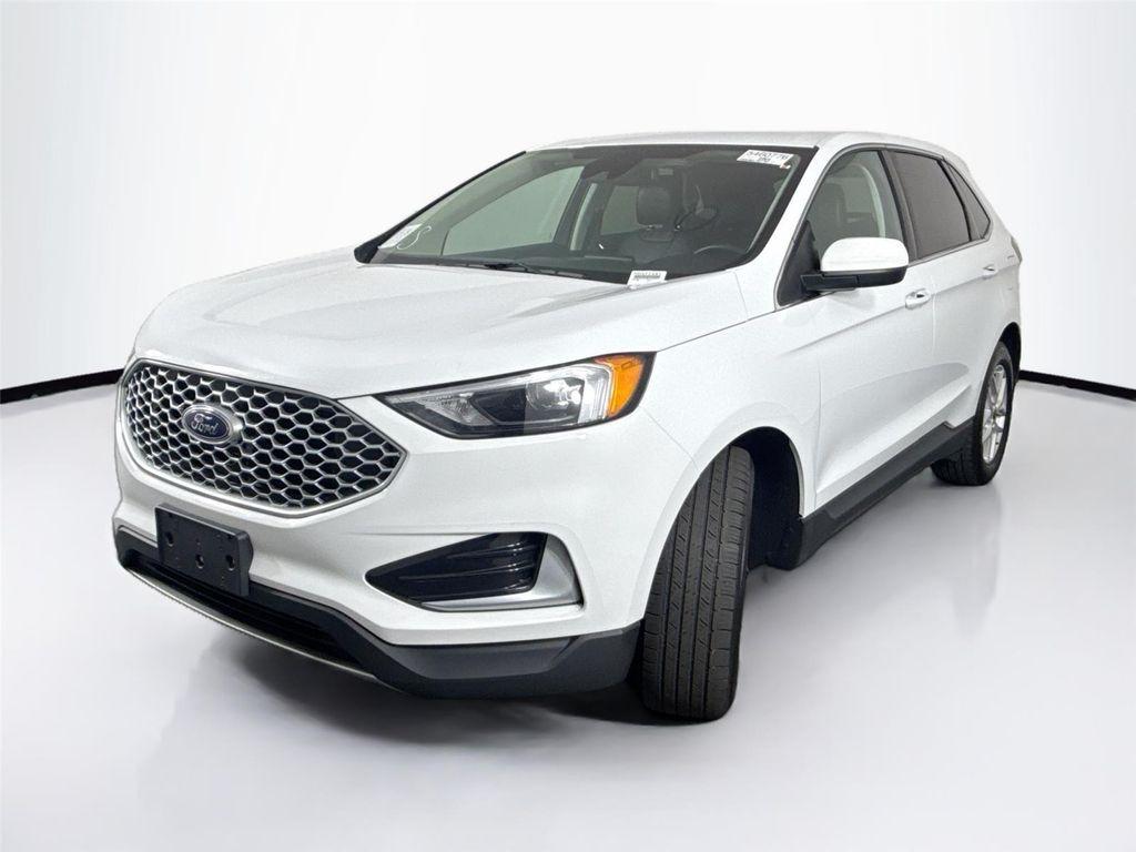 used 2024 Ford Edge car, priced at $28,500