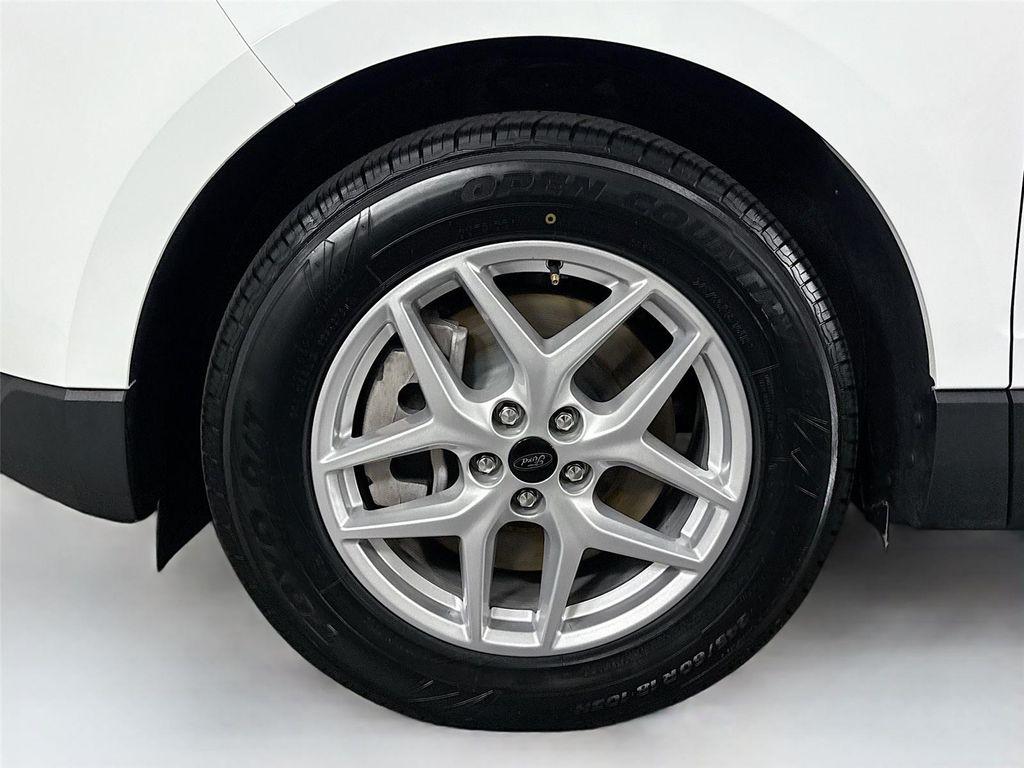 used 2024 Ford Edge car, priced at $27,500