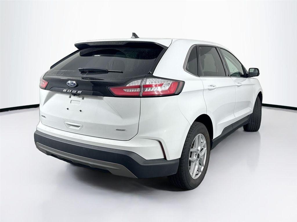 used 2024 Ford Edge car, priced at $28,500