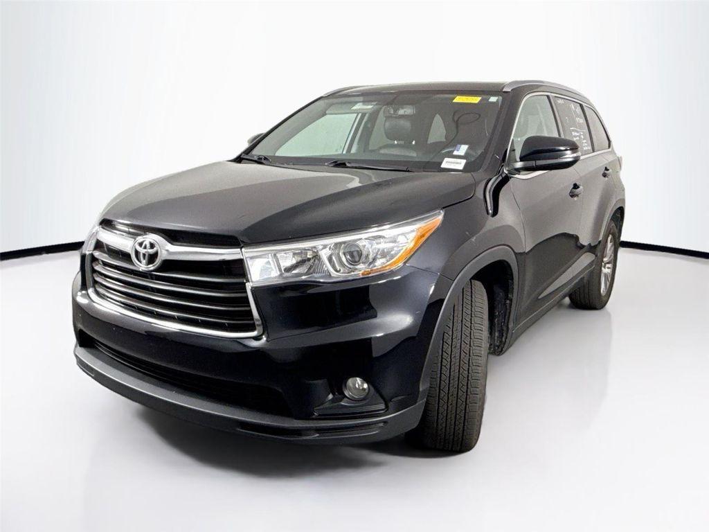 used 2015 Toyota Highlander car, priced at $25,000