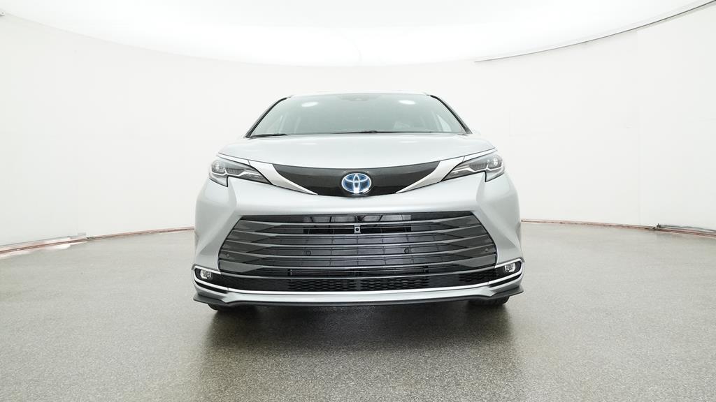 new 2025 Toyota Sienna car, priced at $61,470