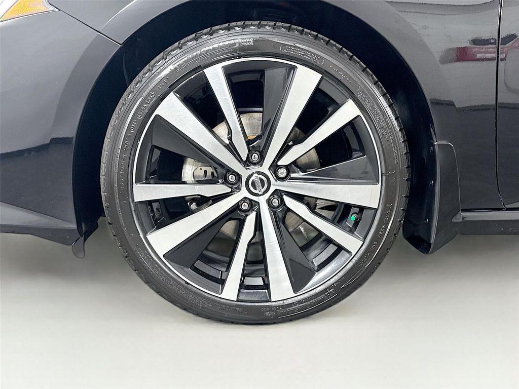 used 2021 Nissan Altima car, priced at $20,000