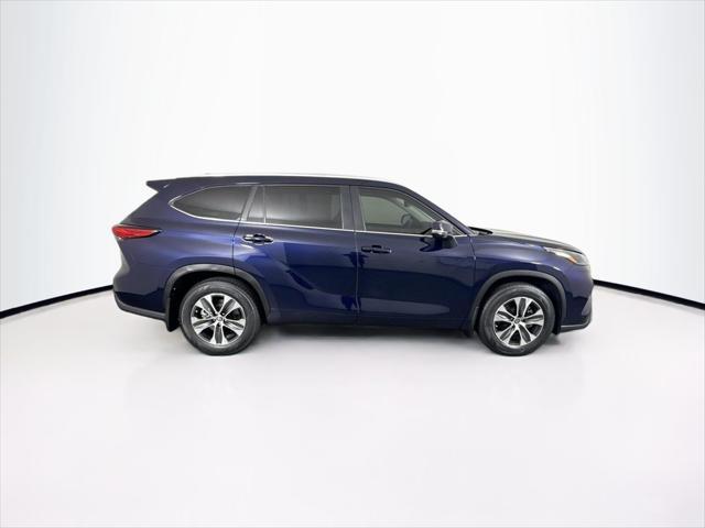 used 2023 Toyota Highlander car, priced at $42,500