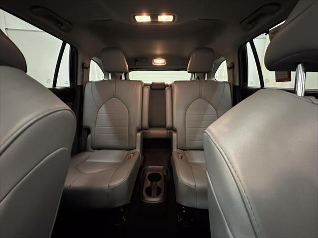 used 2021 Toyota Highlander car, priced at $30,000