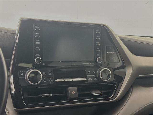 used 2021 Toyota Highlander car, priced at $30,000