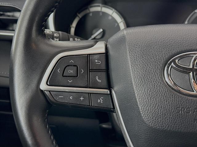used 2022 Toyota Highlander car, priced at $40,000